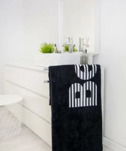 Bench. Strandtuch »Bench« (1-St), mit dekorativem "Bench" Schriftzug 8 Bench. Strandtuch »Bench« (1-St), mit dekorativem "Bench" Schriftzug -Günstiges Bench Geschäft 024b6c7a 7cf6 51b0 bb14 49350753a687