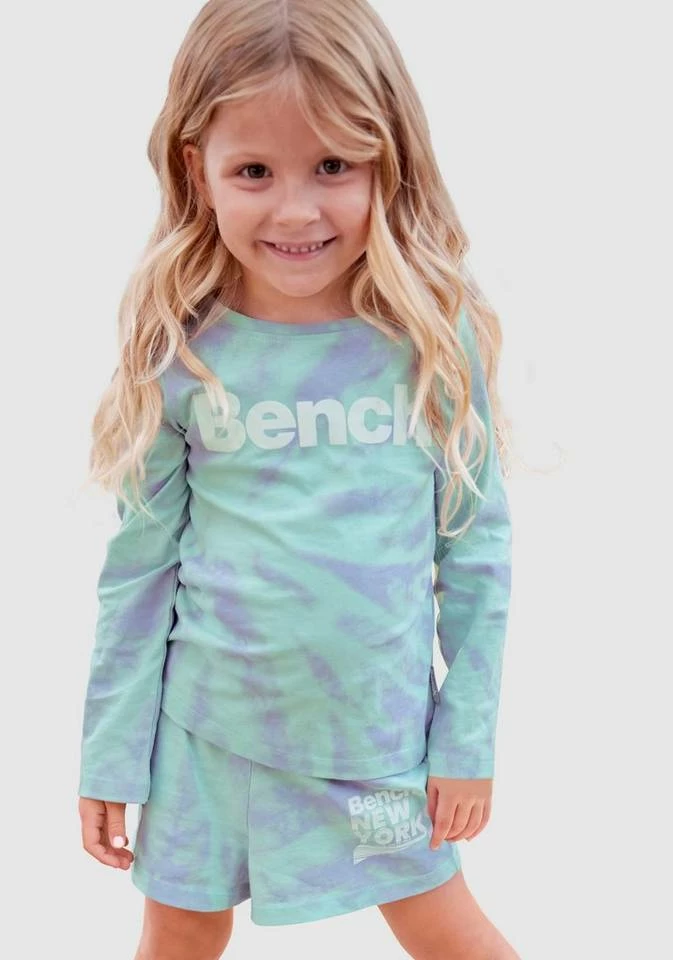 Bench. Langarmshirt mit schönem Batikmuster 3 Bench. Langarmshirt mit schönem Batikmuster