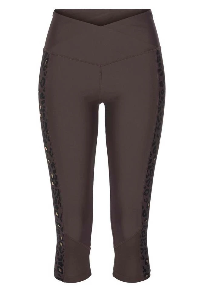 Bench. Caprileggings mit Leodruck und Mesh-Einsatz Black, White-leo 4 Bench. Caprileggings mit Leodruck und Mesh-Einsatz Black, White-leo – Bild 2