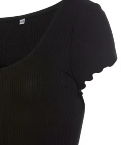 Bench. Kurzarmshirt aus weicher Rippware -Günstiges Bench Geschäft 15ca35c8 cbe6 5e8d 82b1 4532ed890ee2