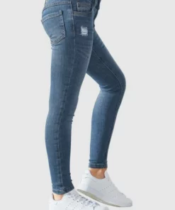 Bench. Stretch-Jeans mit dezenten Abriebeffekten in Super Skinny -Günstiges Bench Geschäft 1739b4d6 a0c2 56bc a66b b471d4127fda