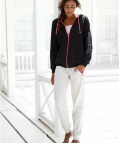 Bench. Relaxhose mit kontrastfarbenen Details Blau-meliert, Schwarz, Grau-meliert 14 Bench. Relaxhose mit kontrastfarbenen Details Blau-meliert, Schwarz, Grau-meliert -Günstiges Bench Geschäft 17622466