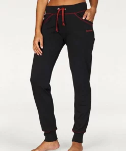 Bench. Relaxhose mit kontrastfarbenen Nähten Hellgrau-orange, Anthrazit-petrol, Schwarz-rubinrot