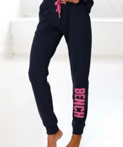 Bench. Sweathose »Contrast« mit kontrastfarbenem Logoprint Navy-pink, Schwarz-weiß, Grau-meliert-pfirsich 21 Bench. Sweathose »Contrast« mit kontrastfarbenem Logoprint Navy-pink, Schwarz-weiß, Grau-meliert-pfirsich -Günstiges Bench Geschäft 1ab8fac6 fec3 58b2 8c3c 431f7b052584