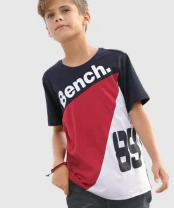 Bench. T-Shirt mehrfarbig