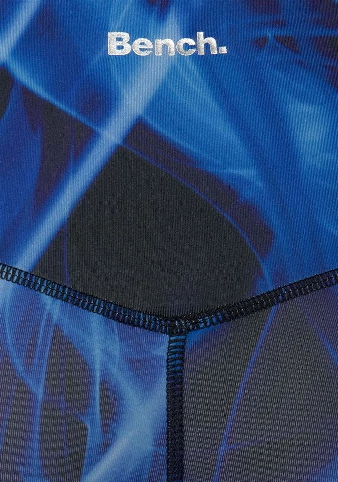Bench. Funktionsshorts mit breitem Bündchen 8 Bench. Funktionsshorts mit breitem Bündchen – Bild 6