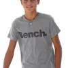 Bench. T-Shirt mit Logodruck