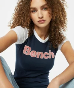 Bench. T-Shirt »TRINA« (1-tlg) -Günstiges Bench Geschäft 22c74952 1327 5268 ac6c 658699c69fff