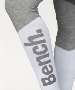 Bench. Strickleggings im sportiven Colorblockdesign -Günstiges Bench Geschäft 23824902