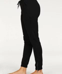 Bench. Relaxhose mit schmalem Bein und Zipper am Saum 15 Bench. Relaxhose mit schmalem Bein und Zipper am Saum -Günstiges Bench Geschäft 24868698