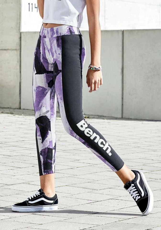 Bench. Leggings mit kontrastfarbenem Einsatz 8 Bench. Leggings mit kontrastfarbenem Einsatz – Bild 6