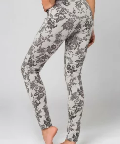 Bench. Leggings mit samtigem Blumendruck 17 Bench. Leggings mit samtigem Blumendruck -Günstiges Bench Geschäft 28560819