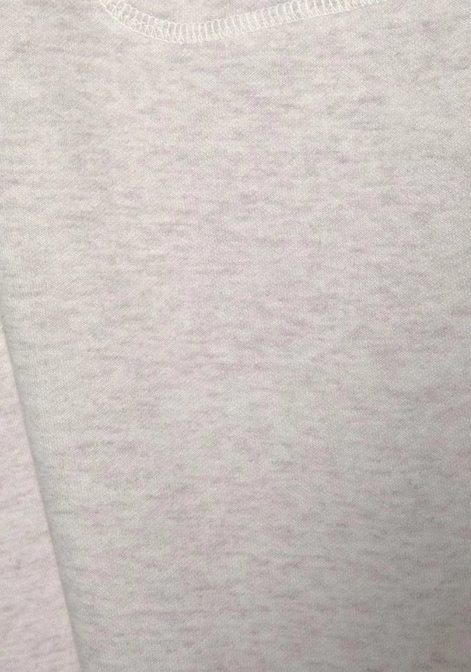 Bench. Loungehose mit aufgesetzten Taschen Mauve-meliert, Beige-meliert, Schwarz, Jeans-meliert 9 Bench. Loungehose mit aufgesetzten Taschen Mauve-meliert, Beige-meliert, Schwarz, Jeans-meliert – Bild 7