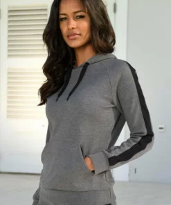 Bench. Kapuzensweatshirt mit Seitenstreifen und Kängurutasche Rosa-schwarz, Anthrazit-meliert-schwarz, Ecru-schwarz, Mint-schwarz 22 Bench. Kapuzensweatshirt mit Seitenstreifen und Kängurutasche Rosa-schwarz, Anthrazit-meliert-schwarz, Ecru-schwarz, Mint-schwarz -Günstiges Bench Geschäft 28a0a379 8de0 52ae a4be 00d04dfa5fa9