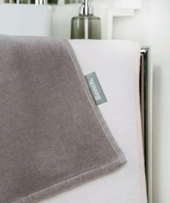 Bench. Strandtuch »Bench« (1-St), mit dekorativem "Bench" Schriftzug 9 Bench. Strandtuch »Bench« (1-St), mit dekorativem "Bench" Schriftzug -Günstiges Bench Geschäft 291bd978 8930 5877 8a2f f7c6e4fdd0f2