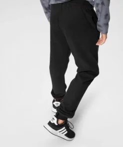 Bench. Sweathose mit großem Logo-Druck und Nahttaschen 12 Bench. Sweathose mit großem Logo-Druck und Nahttaschen -Günstiges Bench Geschäft 29655799