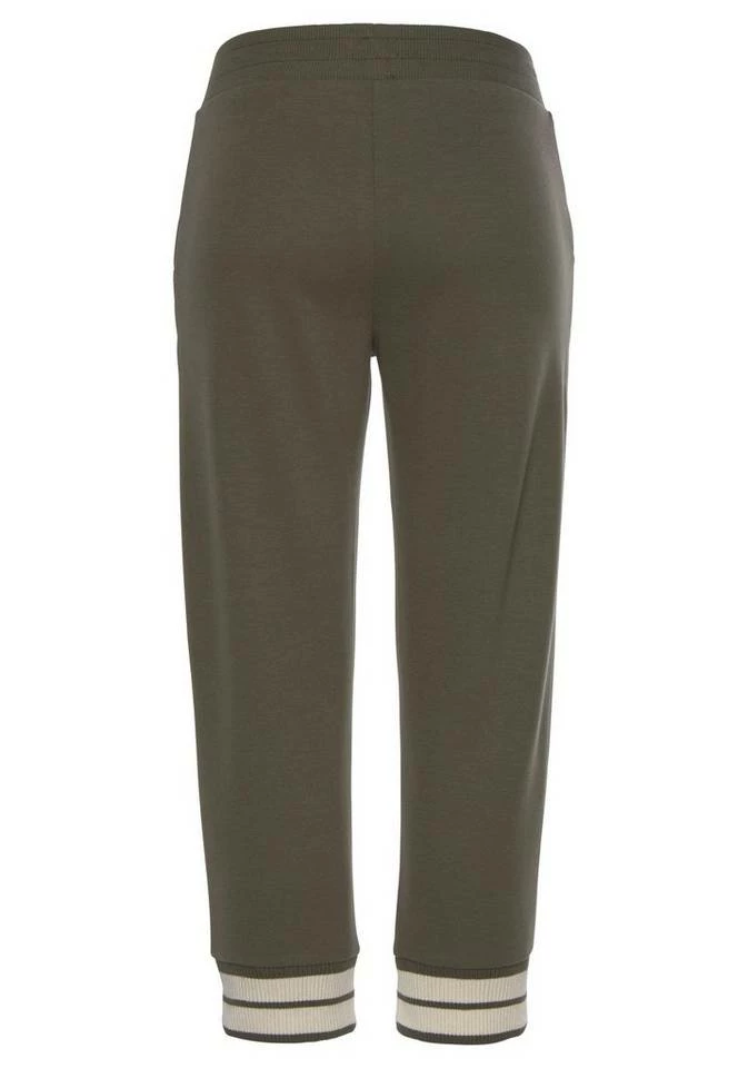 Bench. Relax-Caprihose mit breiten weichen Ribbündchen Schwarz, Khaki 6 Bench. Relax-Caprihose mit breiten weichen Ribbündchen Schwarz, Khaki – Bild 4