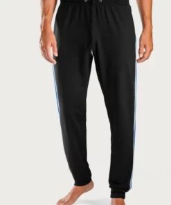 Bench. Relaxhose mit aufgesetzten Streifen an der Seite -Günstiges Bench Geschäft 34484519