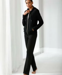 Bench. Kapuzensweatjacke aus Piqué mit 3D-Logoschriftzug Ecru, Black, Old rose 15 Bench. Kapuzensweatjacke aus Piqué mit 3D-Logoschriftzug Ecru, Black, Old rose -Günstiges Bench Geschäft 34572873