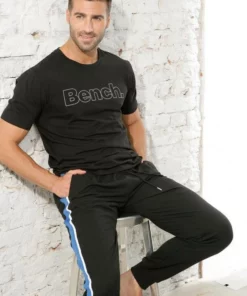 Bench. Relaxhose mit aufgesetzten Streifen an der Seite -Günstiges Bench Geschäft 34903561