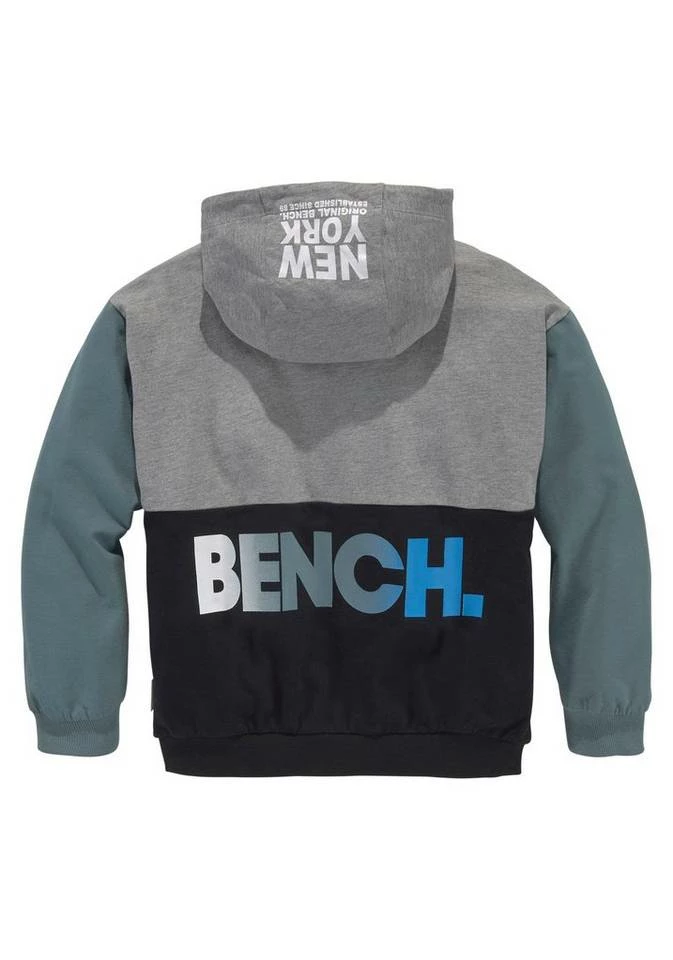 Bench. Kapuzensweatshirt in sehr weiter Form 5 Bench. Kapuzensweatshirt in sehr weiter Form – Bild 3