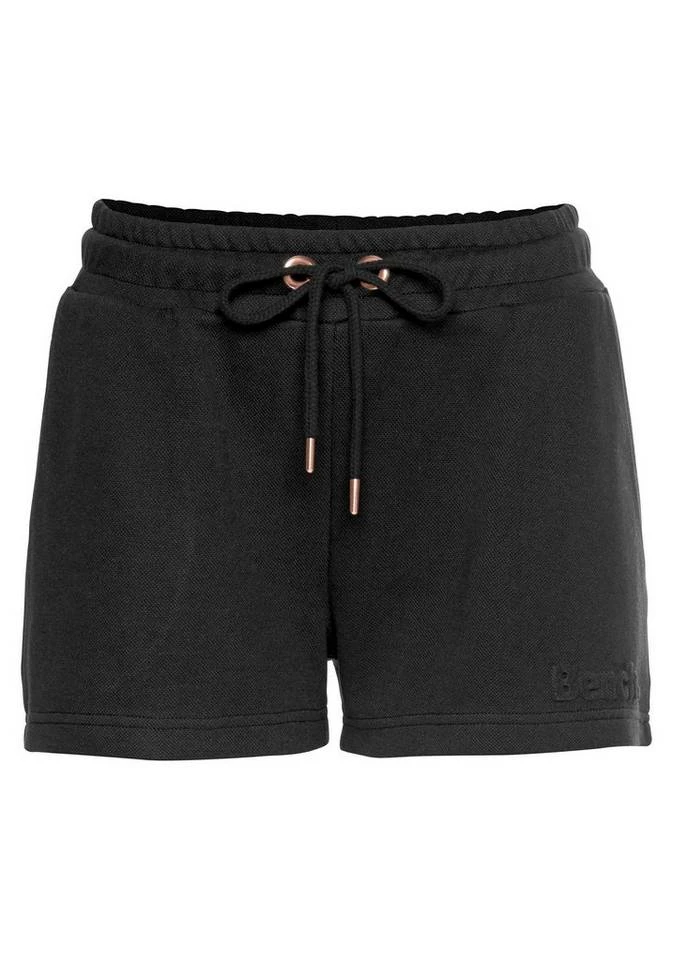 Bench. Sweatshorts aus Piqué mit 3D-Logoschriftzug Ecru, Black, Old rose 4 Bench. Sweatshorts aus Piqué mit 3D-Logoschriftzug Ecru, Black, Old rose – Bild 2