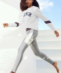 Bench. Sweatshirt mit Logo Tape an den Ärmeln Dunkelrosa-rosa, Weiß 14 Bench. Sweatshirt mit Logo Tape an den Ärmeln Dunkelrosa-rosa, Weiß -Günstiges Bench Geschäft 36416198