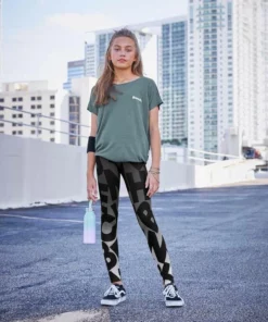 Bench. T-Shirt in weicher Viskose -Günstiges Bench Geschäft 36525033