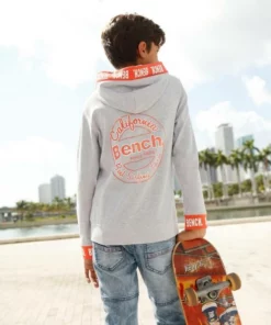 Bench. Sweatshirt mit Logo-Druck auf den Bündchen -Günstiges Bench Geschäft 36673135