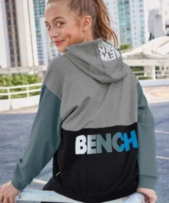 Bench. Kapuzensweatshirt in sehr weiter Form 11 Bench. Kapuzensweatshirt in sehr weiter Form -Günstiges Bench Geschäft 36849143