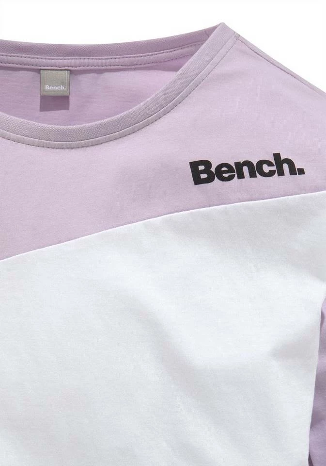 Bench. Fledermausshirt mit kontrastfarbenen Einsätzen 6 Bench. Fledermausshirt mit kontrastfarbenen Einsätzen – Bild 4