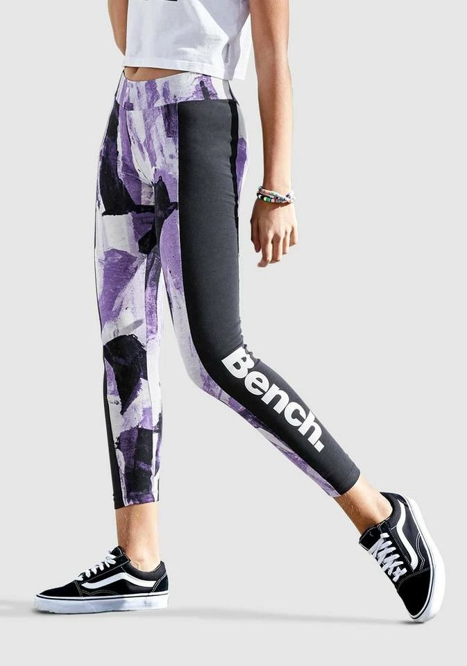 Bench. Leggings mit kontrastfarbenem Einsatz 3 Bench. Leggings mit kontrastfarbenem Einsatz