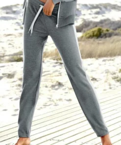 Bench. Sweathose mit Seitenstreifen und geradem Bein Nude-weiß, Schwarz-weiß, Stone-weiß -Günstiges Bench Geschäft 47352d42 0420 528f 8376 cf0d0e32caa6