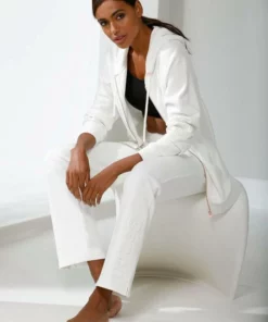 Bench. Kapuzensweatjacke aus Piqué mit 3D-Logoschriftzug Ecru, Black, Old rose 18 Bench. Kapuzensweatjacke aus Piqué mit 3D-Logoschriftzug Ecru, Black, Old rose -Günstiges Bench Geschäft 4917eb89 ae7a 5f67 bb65 ed796723b6b2