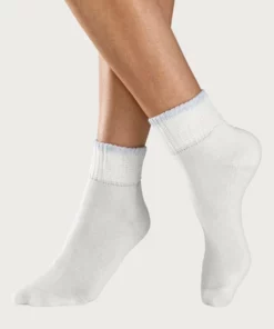 Bench. Kuschelsocken (3-Paar) mit weichem Frottee -Günstiges Bench Geschäft 4b747704 82d9 5aa6 81ff 24fcdd9c18dc