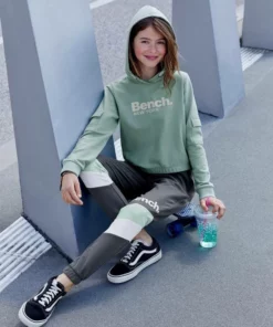 Bench. Kapuzensweatshirt mit Ärmeltaschen 9 Bench. Kapuzensweatshirt mit Ärmeltaschen -Günstiges Bench Geschäft 5944d16f dbd6 5cb1 bb23 eebe2c9b5b1c