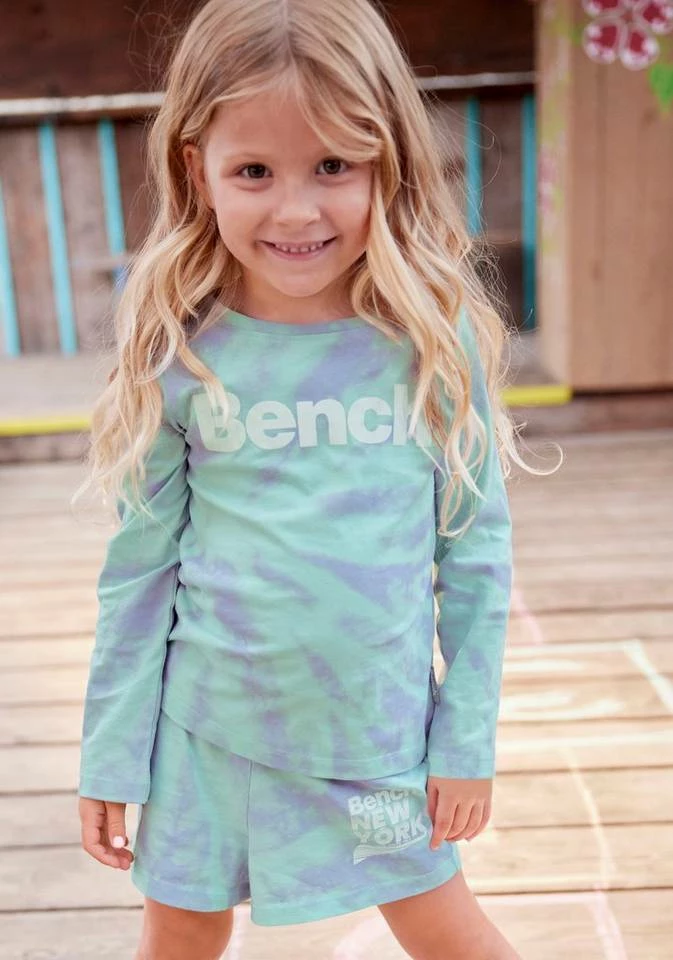 Bench. Langarmshirt mit schönem Batikmuster 7 Bench. Langarmshirt mit schönem Batikmuster – Bild 5