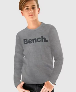 Bench. Langarmshirt mit farbigem Druck