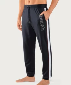 Bench. Relaxhose mit aufgesetzten Streifen an der Seite und Logodruck -Günstiges Bench Geschäft 6bcd588c ac29 57d5 9d3e 4df7d11834a7