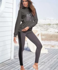 Bench. Sweatshirt mit Fotodruck -Günstiges Bench Geschäft 6daf9f70 7ffd 594b b954 1f3dbe491951