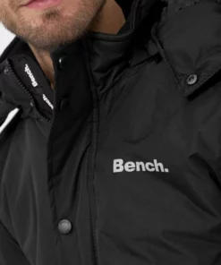 Bench. Winterjacke »Tonne« Bündchenabschluss, Reißverschluss-Schutzblende, abnehmbare Kapuze -Günstiges Bench Geschäft 701b8a26 2eb9 5a96 b891 80f26b9cea91