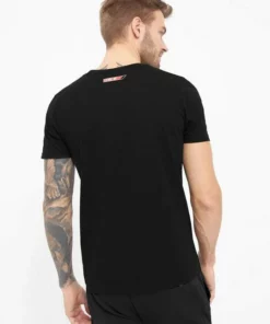 Bench. Kurzarmshirt »Choke« -Günstiges Bench Geschäft 715e7dbd 20da 50c2 9fc6 c63d1aff53b9