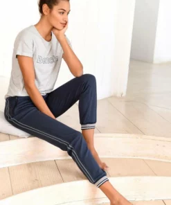 Bench. Relaxhose mit Seitenstreifen Schwarz, Marine -Günstiges Bench Geschäft 72ea7533 a672 536b 952d a0c190b80659