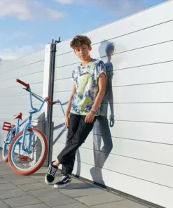 Bench. T-Shirt »Batik-Druck« -Günstiges Bench Geschäft 7694a215 2415 5dbf 9ed4 94b8ffcb4600 1