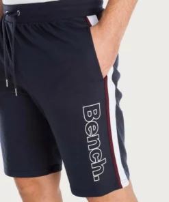 Bench. Sweatshorts mit seitlichen Taschen -Günstiges Bench Geschäft 7d06c530 9440 5b13 913d ba17c4836122