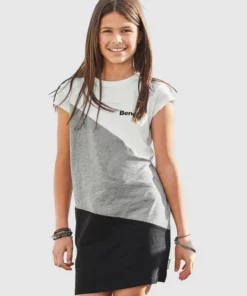 Bench. Jerseykleid mit kontrastfarbenen Einsätzen 14 Bench. Jerseykleid mit kontrastfarbenen Einsätzen -Günstiges Bench Geschäft 80184726 6f94 5250 9c84 0ab094e47654