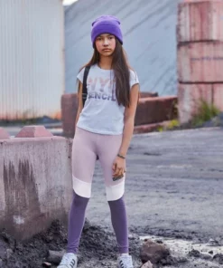 Bench. T-Shirt in kurzer Form -Günstiges Bench Geschäft 81691c13 eaeb 5fe8 9aaf 797b698481ce