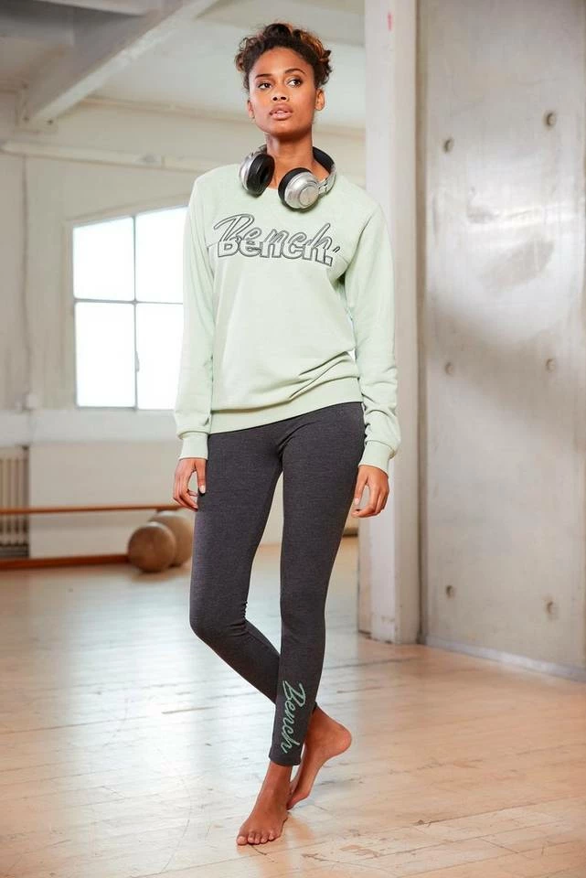 Bench. Sweatshirt mit Logostickerei Mint, Anthrazit-meliert, Schwarz 9 Bench. Sweatshirt mit Logostickerei Mint, Anthrazit-meliert, Schwarz – Bild 7