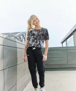 Bench. T-Shirt mit großem Rückenprint, in weiter Form -Günstiges Bench Geschäft 82e5ade7 6c63 59e4 94ed b18c30ec5200