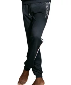 Bench. Relaxhose mit aufgesetzten Streifen an der Seite und Logodruck -Günstiges Bench Geschäft 841c0746 0892 5d11 9a46 e8dc0c233d56